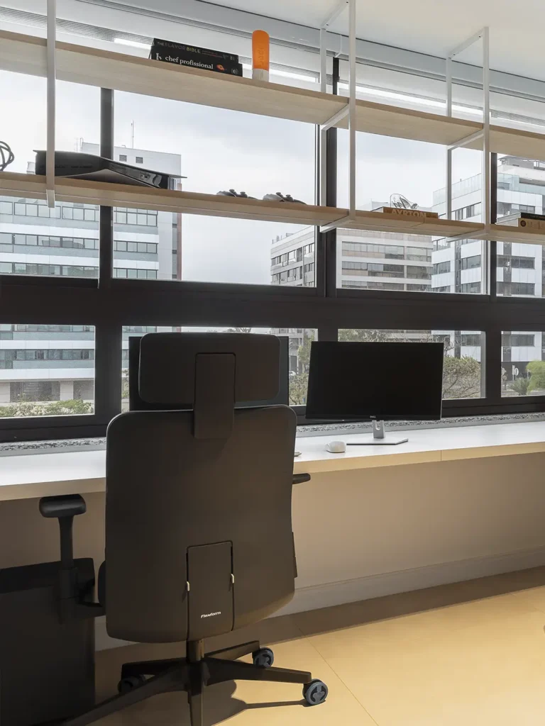 OFFICE-03